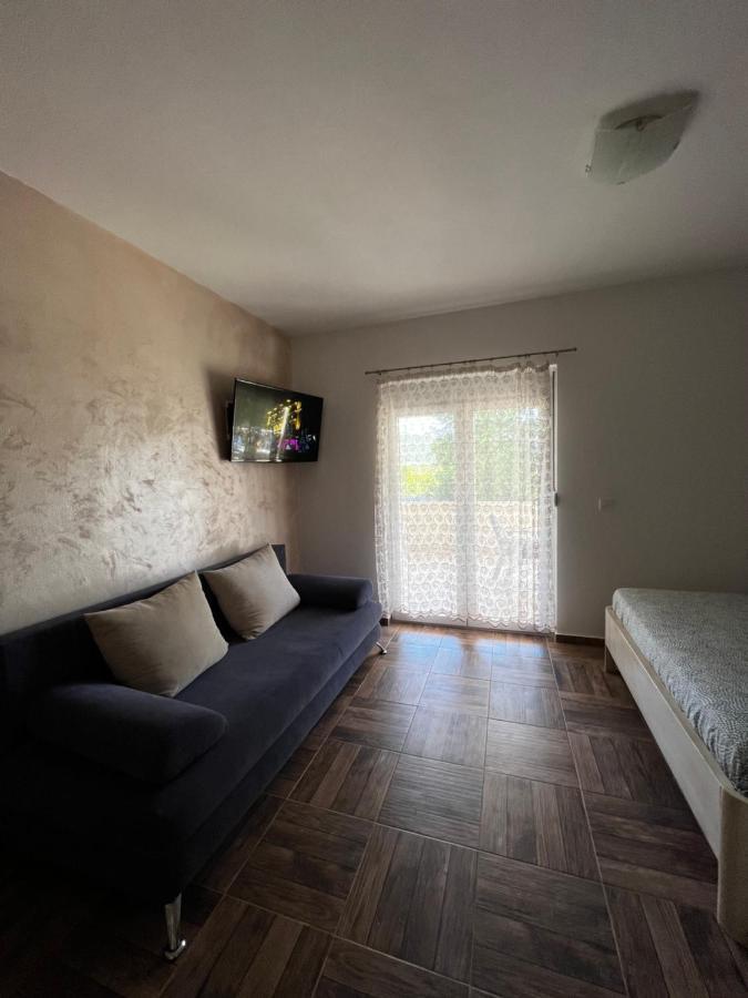 Vivami Apartment